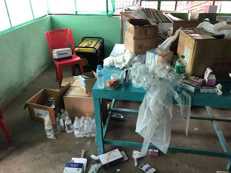 maytoekhine's tweet photo. #SouthDagon, Yangon
Pyinnyar Alinn Library which was used to provide medical treatment to the injured was raided by terrorists.  They destroyed med supplies and dumped them in sewers. Totally abhorrent. 
#WhatsHappeningInMyanmar #Mar30Coup https://t.co/IHKA9Qz832