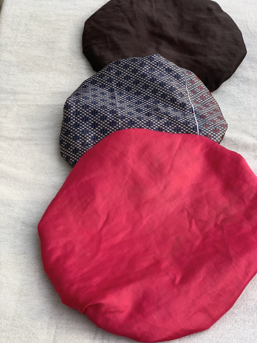 soslayyyyy's tweet photo. You asked, we listened.
Double silk beauties now available (plain and patterned). 💃🏽💃🏽
#1200 only. https://t.co/grXEWVadF5