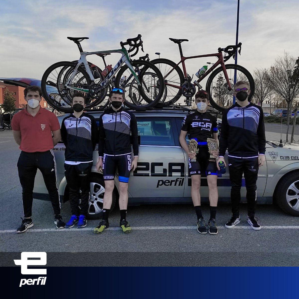 ¡Seguimos 𝗲𝗻 𝗿𝗮𝗰𝗵𝗮! En la carrera de #Tafalla de este fin de semana de nuestros cadetes 👇

⚠ Caída sin consecuencias importantes
🚵‍♂️ ¡Nos llevamos la montaña! 
🥉 Tercer puesto en la meta con 𝗜𝗸𝗲𝗿 𝗩𝗶𝗹𝗹𝗮𝗿

#⃣ #EgaPerfil #patrocinio #pasión #ciclismo #CCEstella