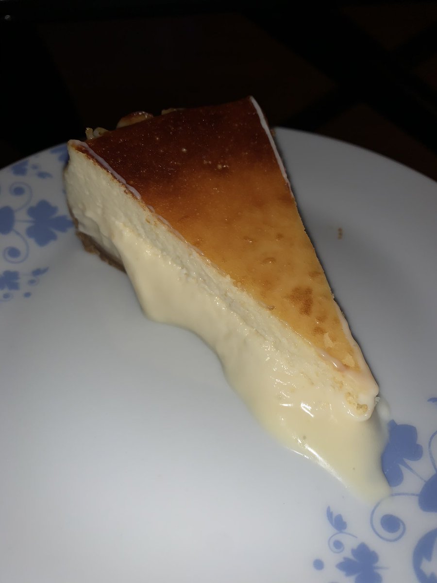 SergioMS9's tweet photo. @Dabizdiverxo Bloquéame de aquí también dabizillo jajajaja los arroces que hago yo tienen mejor pinta, y tú tarta de queso es insípida, echa un ojo https://t.co/s75p2aNJj3