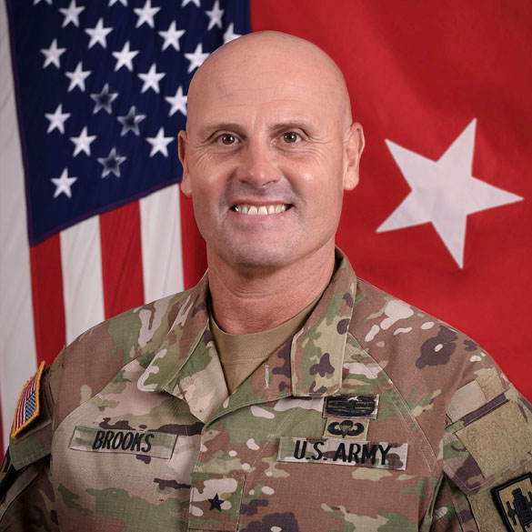 HQARRC's tweet photo. Delighted that Brigadier General Brooks will be joining @NATO's HQARRC as the new Deputy Chief of Staff Operations. #StrongerTogether @USDOD 

https://t.co/PmEdrSSTBD https://t.co/J26wB8CraX