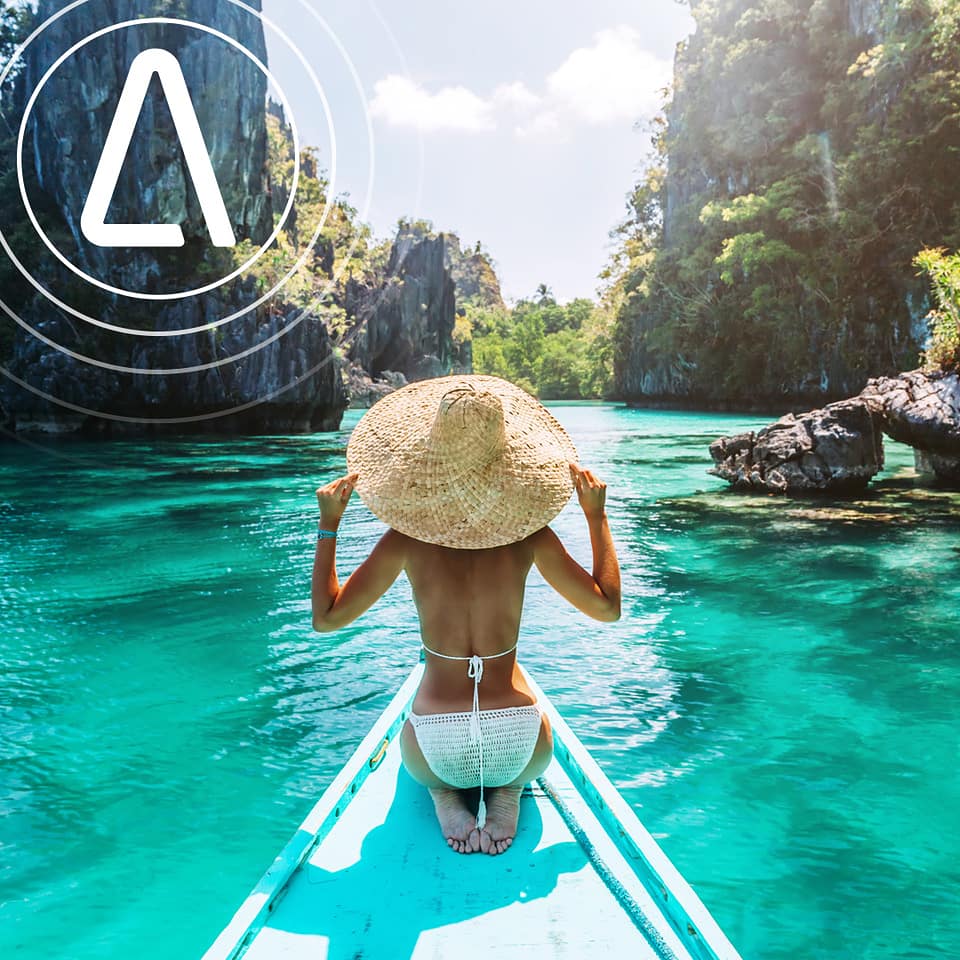 airshipcoms's tweet photo. Because being able to Instagram your adventures is a basic human right.  Take your mobile data with you, wherever you may wander.
#airship #Luxurylifestyle  #Superyachtlife  #superyacht #yachting #crew #captain #communicate #StayConnected #Yachting #Moredata #Yachtlife https://t.co/JHCu63HBSo