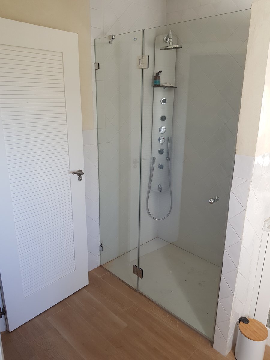 AlubanoProduban's tweet photo. Fabricante Mamparas de baño y ducha Málaga Alubaño Produban
#Mamparas #Baño #Vidrio #Reforma #Ducha #Bañera #Málaga
https://t.co/ypJ88XP8Go  952236016 https://t.co/9aVzdeCGpt