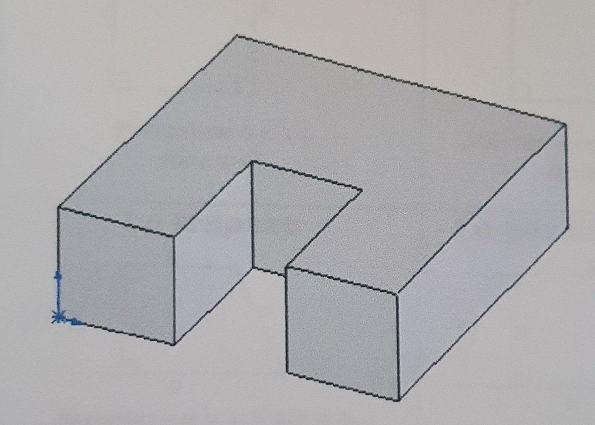 Prof_Rency's tweet photo. Je réalise que la notion de patrons en #BtsMMV ( métiers de la mode) n'est pas exactement la même que celle que l'on a en maths : ils/elles n'hésitent pas à subdiviser les surfaces : ca donne des agencements originaux et ingénieux 🤩 https://t.co/HfH2E4U7vc