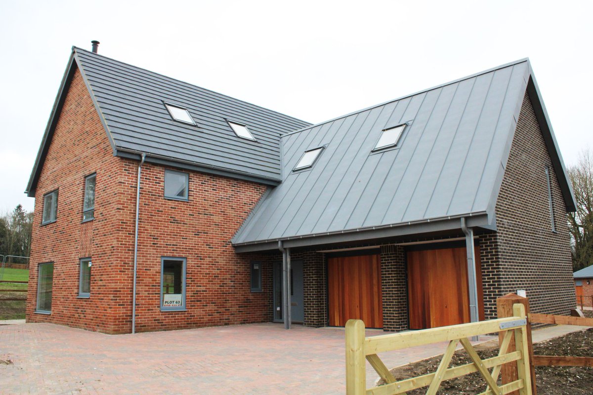 Congratulations to RAC for winning the #VMZINCUK Social Media Competition in March 21 for their post regarding Regal Meadows #vmzinc #QUARTZ #Roofing #housing  <a href="/RacRoofandClad/">RAC Roofing & Cladding Specialist Ltd</a>