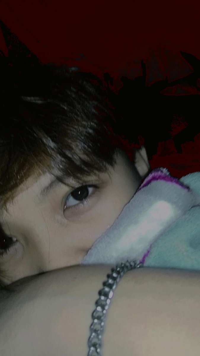 _bolanosten's tweet photo. Eyebags mo pre!😾 https://t.co/zOKKOORGB2