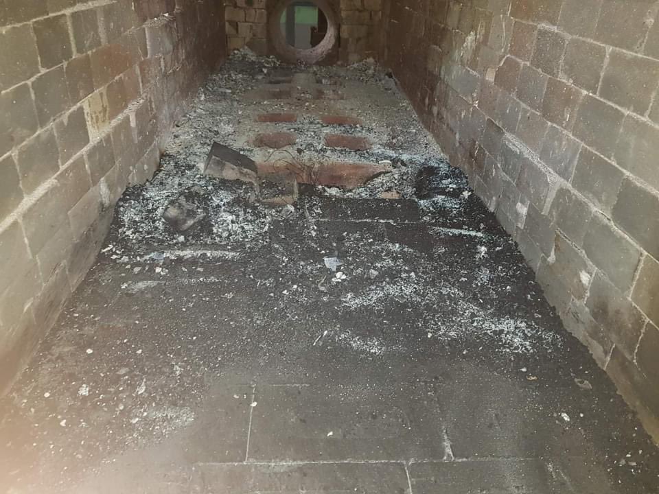 nslwin's tweet photo. Aungban, Shan State:

• At least 7 dead bodies secretly cremated by Terrorists (#Myanmar security forces) on Mar 29 at 9:30pm.

#WhatsHappeningInMyanmar #MilkTeaAlliance #Mar30Coup #AntiFascistRevolution2021 https://t.co/JbxeFlcDQ6