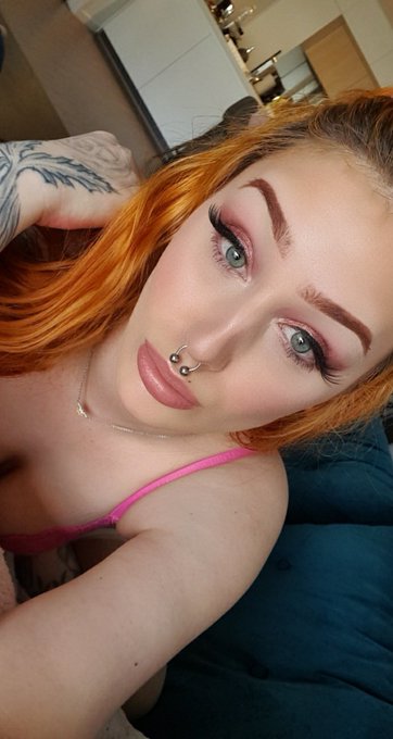 My sweets! Im giving away a FREE solo xxx video and 🍆 rating when you buy 1 Year access to my VIP snapchat<a href="/tag/snapchat"class="tags"><span>#snapchat</span></a><a href="/tag/linkinbio"class="tags"><span>#linkinbio</span></a><a href="/tag/redhead"class="tags"><span>#redhead</span></a><a href="/tag/content"class="tags"><span>#content</span></a><a href="/tag/patreon"class="tags"><span>#patreon</span></a>