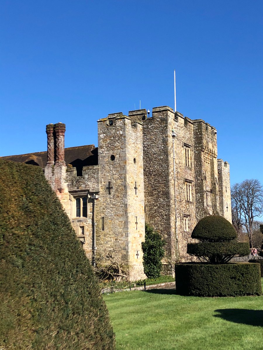 Good news, we are now open until 6pm each day 😊

Before booking, we advise that you read the 'Know Before You Go' information that includes full details of what will be open and closed. Tickets must be pre-booked.

bit.ly/HCKnowBeforeYo…

#HeverCastle