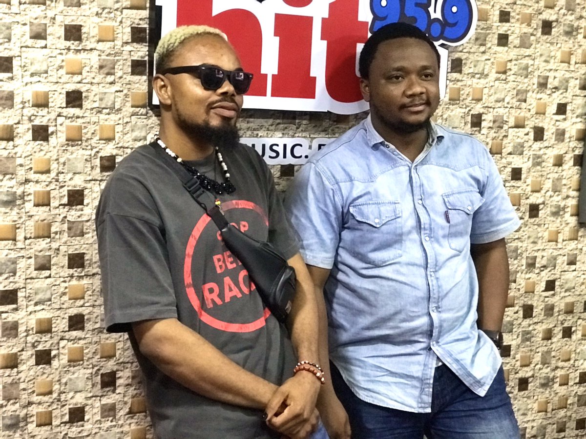 Bechiino's tweet photo. Nice Session its was with @DukeOfLife 
Thanks boss🙌🏾

Cc: @HitFMCalabar @OfficialFreshR @Blazesongs @x24ng 
#YourBodybyBechino #ChinowayEP #ECHOKE https://t.co/MCgL2Nv67w