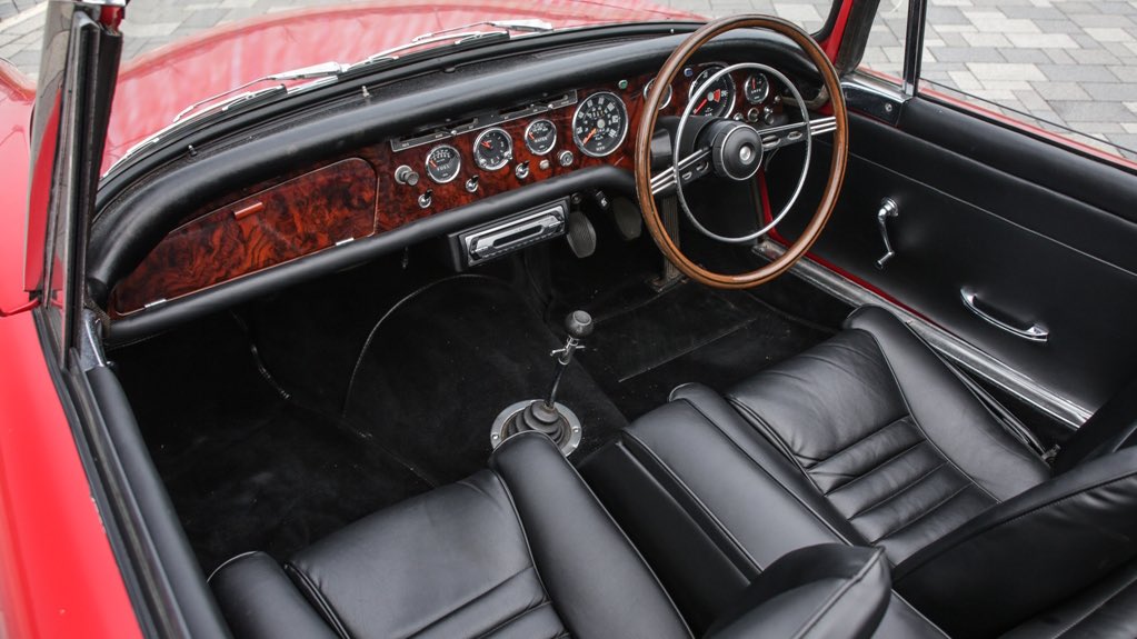 Sunbeam_Alpine's tweet image. For #TigerTuesday, take a look at this 1965 Mk1, up for auction at @Historics: historics.co.uk/buying/auction…

#SunbeamTiger #RootesGroup