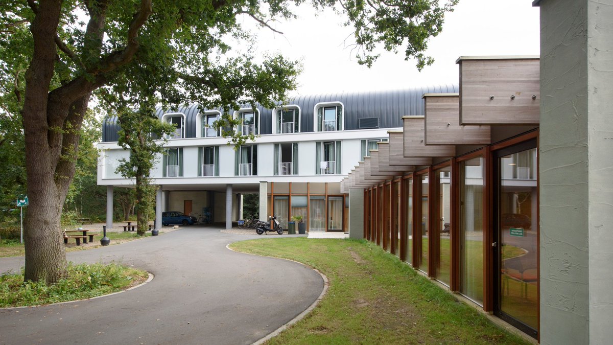 Op dinsdag 06 april 2021 organiseert Triora wederom een informatieavond over verslaving. Deze avond is bedoeld voor #partners, #ouders, #familieleden, (grote) #kinderen en belangrijke andere #naasten van mensen die bij ons in #behandeling zijn. triora.nl/familie/inform…