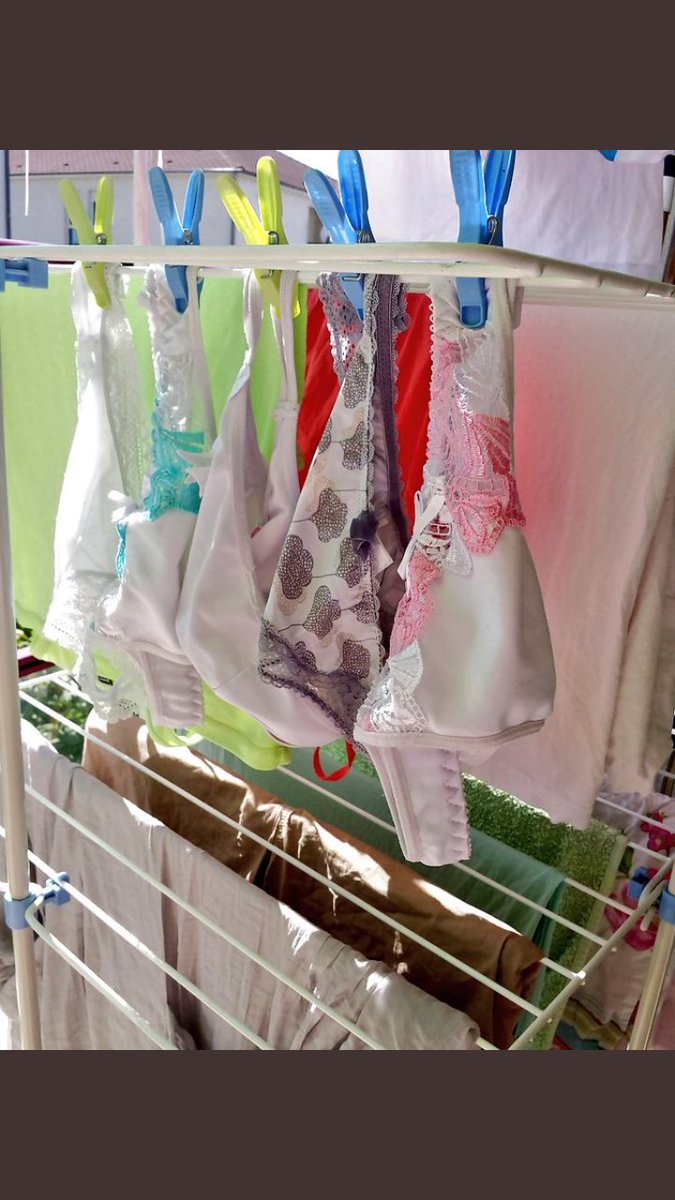 CdrMaya's tweet photo. Ketika cwo abis dari kamar mndi amati gelagatnya,, jika dia ngambil 1,2 atau lebih dari itu gak mungkin dia tenang saat diajak bicara sedikit grogi itu udah bisa dipastikan kalau dia sedang nyembunyin CD yg diambilnya didalam celananya bukan ditas or saku clnanya https://t.co/4ucJzsZRIz