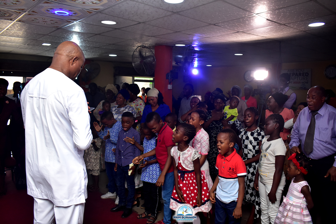 RHIMGlobal's tweet photo. #MomentsFromService #ChurchPhotos
Photo Moments from words of Blessings being released over our Children during the Sunday Special Miracle Service
#DeliveranceFromGloryExchangers
#RHIMGlobal
#RHIMDCC
#SundayService
#MiracleService
#SupernaturalTransformation
#DivineLifting https://t.co/SBFoXPCzU7