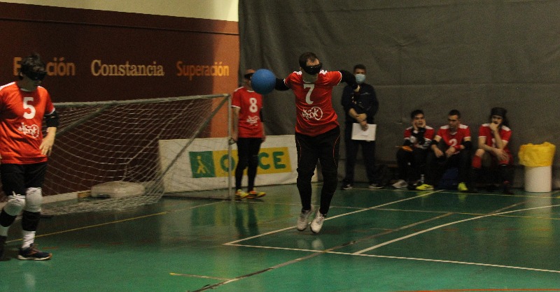 ONCE_oficial's tweet photo. Los días 27 y 28 de marzo, el #goalball masculino volvió a la competición con la celebración del #Trofeo #FEDC

Con la participación de 51 deportistas y 11 entrenadores, intentando retomar la normalidad competitiva 

@Paralimpicos @TrainerParalimp @GoalballSpain