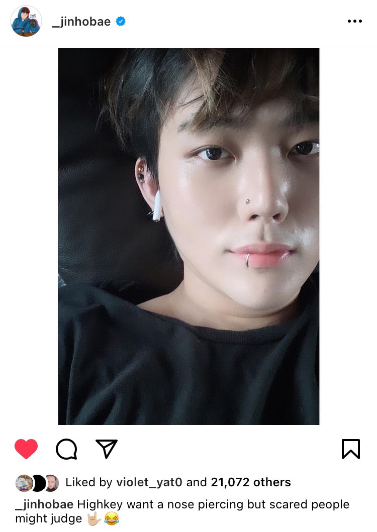 baesmshwlle_'s tweet photo. ETO TOTOO NA YUIEIEIE  HAHAHAHQHAHAHAS gwapo mo po opo

~subscribe to JinHo Bae’s channel!! 🖤 
link: https://t.co/jrKO6ajq2z https://t.co/UCCEpd4bhd