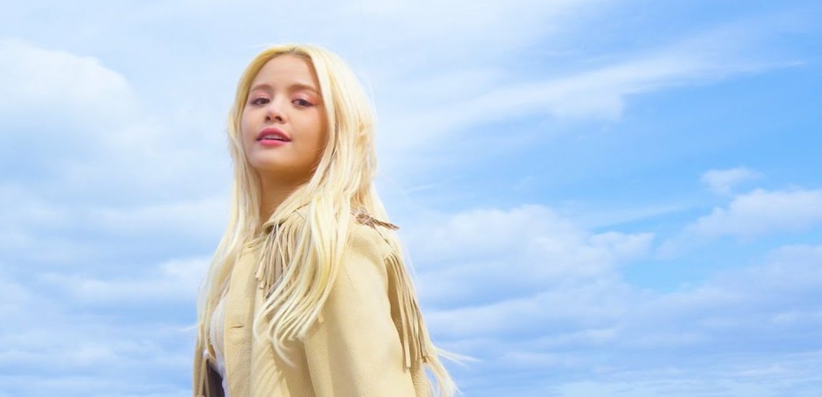 KPOP_SALAD's tweet photo. [ SONG OF THE WEEK: LINE UP ]

#ITZY - Midzy
CLC's #SORN - Run
#MCtheMax - In Dreams
#MONT's RODA - Anxious
#USUNGEUN - I'll Listen
#Kik5o - Voyager
#REDMINT - Ice Cream

Please vote for your TOP 3 ⬇️
https://t.co/tQHVj0qi0C https://t.co/MDkz7zEzUS