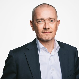 Chameleon Events (@chameleevents) on Twitter photo Speaking at The Latin America & Caribbean Hydrogen & CCUS #Decarbonisation Summit on Tues 3rd & Wed 4th Aug 2021 #Santiago is Filip Smeets of <a href="/nelhydrogen/">Nel Hydrogen</a> SVP Nel Electrolyser Division and who has been in the #electrolyser industry for over a decade Speaking at The Latin America & Caribbean Hydrogen & CCUS #Decarbonisation Summit on Tues 3rd & Wed 4th Aug 2021 #Santiago is Filip Smeets of <a href="/nelhydrogen/">Nel Hydrogen</a> SVP Nel Electrolyser Division and who has been in the #electrolyser industry for over a decade
