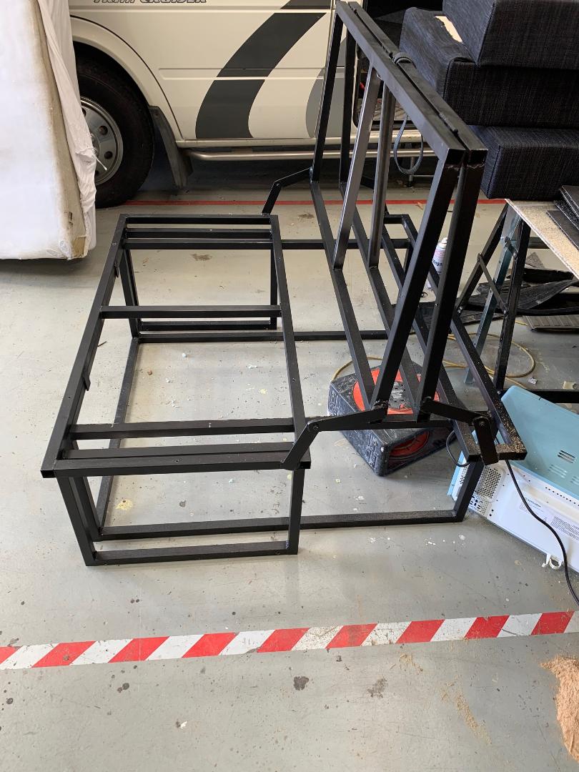 VANCAGE_COM's tweet photo. Single Rock n Roll steel frame camper bed ~ smooth action, lightweight £150.00 Custom Built ~ All steel fabrication undertaken ~ Please call 07425 743019 for further details #Camper #VanRockandRollbed #Bespokebed #Metalframe 
#Metalbed  #CamperConversions #Camper https://t.co/rbnQyDf9gJ