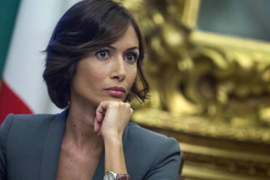v_schiavo's tweet photo. Sono fiero di aver contribuito, come delegato alle politiche del Mezzogiorno di @Confesercenti al confronto “SUD - progetti per ripartire” tenuto dal #Ministro per il #Sud #MaraCarfagna, che ringrazio per aver ascoltato le nostre proposte e per averci gratificato con i suoi elogi https://t.co/TIBpOQUDq6