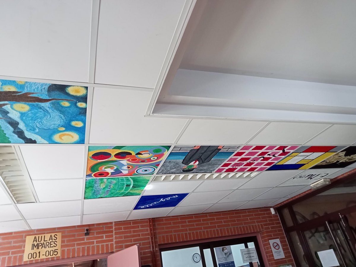 extraiesllanera's tweet photo. Un Museo de Pintura en el IES LLANERA. Copias pintadas por el alumnado de 3º ESO bilingüe en clase de Plástica https://t.co/WpWTC4KtFC
