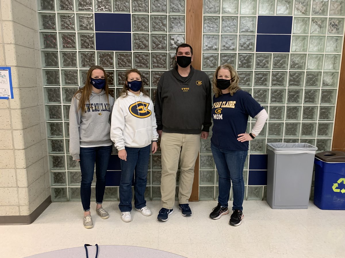 UWEC Alumni @Ms_Imhoff '10, <a href="/BrendaBestor/">Brenda Bestor</a> '98, @DaArMoon '96, <a href="/jobrunett/">Joanne Brunett</a> '95 showing some blugold pride! <a href="/RAHSburg/">Reedsburg Area High</a> <a href="/ReedsburgSD/">School District of Reedsburg</a> <a href="/UWEauClaire/">UW-Eau Claire</a> @ChancellorJim #ReedsburgPride #uwec