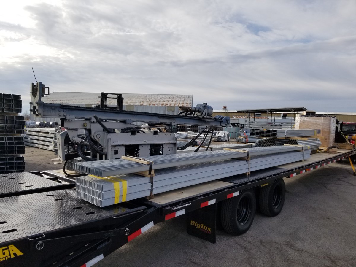 apa_solar's tweet photo. Recently shipped a load of our Ready Rack hardware to the "Hoosier State" of Indiana! 

#solarracking
#apawesome
#readyrack https://t.co/YX7IpBderR