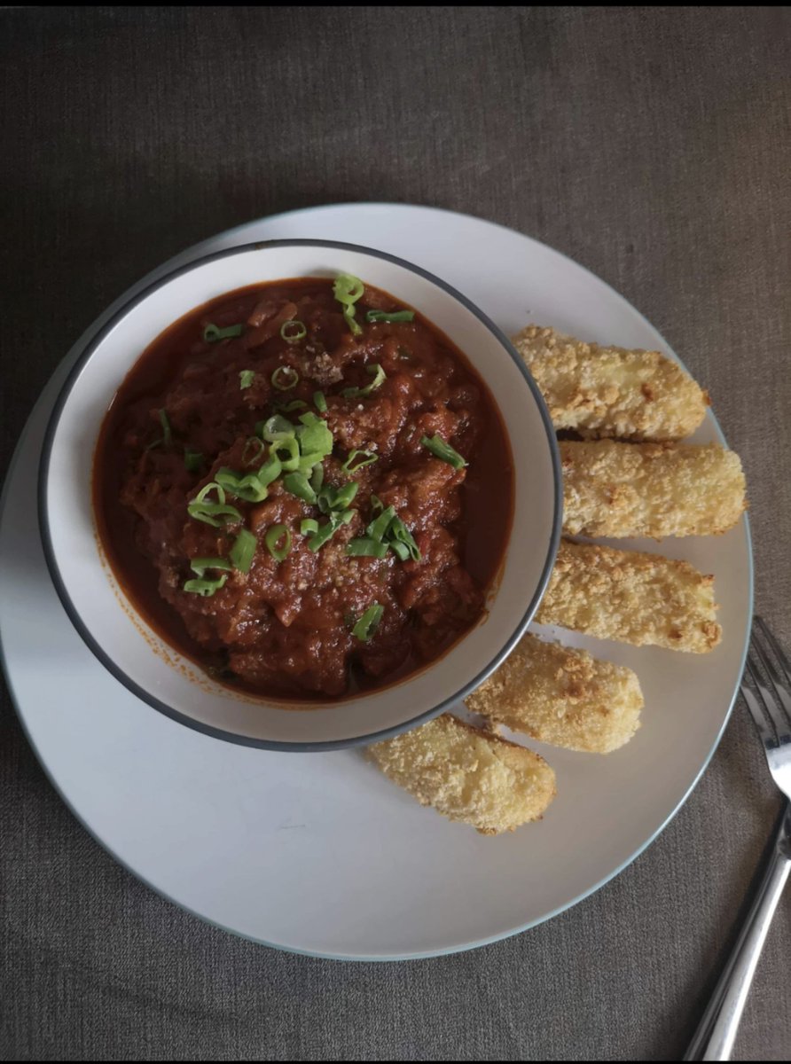 ThomasP83069322's tweet image. @sortedfood after watching the ultimate potato battle back. It inspired me to make Potato Croquettes which was served with a Beef Goulash. #lockdowninspiration #sorted #notsurewhyimusinghashtagsbutilikeitsodontjudgeme #hashtag