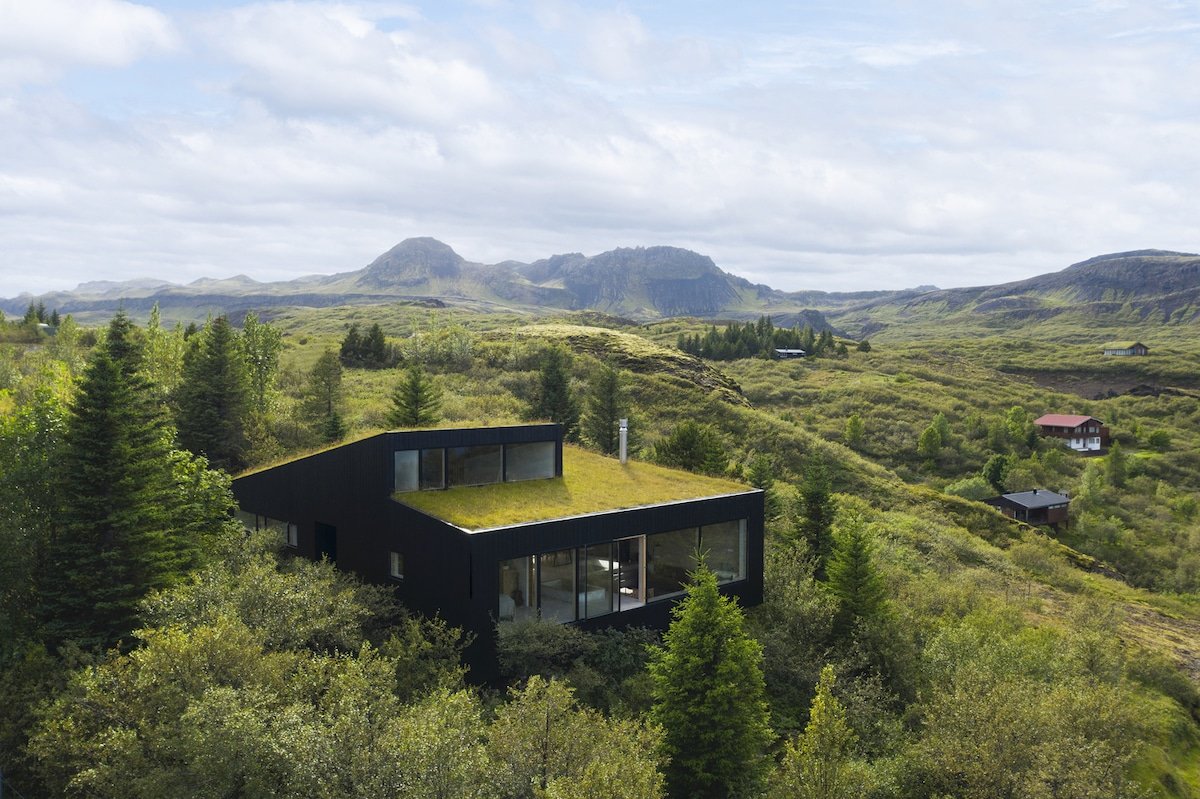 kotecinho's tweet photo. Thingvallavatn House, Þingvallavatn 🇮🇸

KRADS https://t.co/SRhZAWSS4t