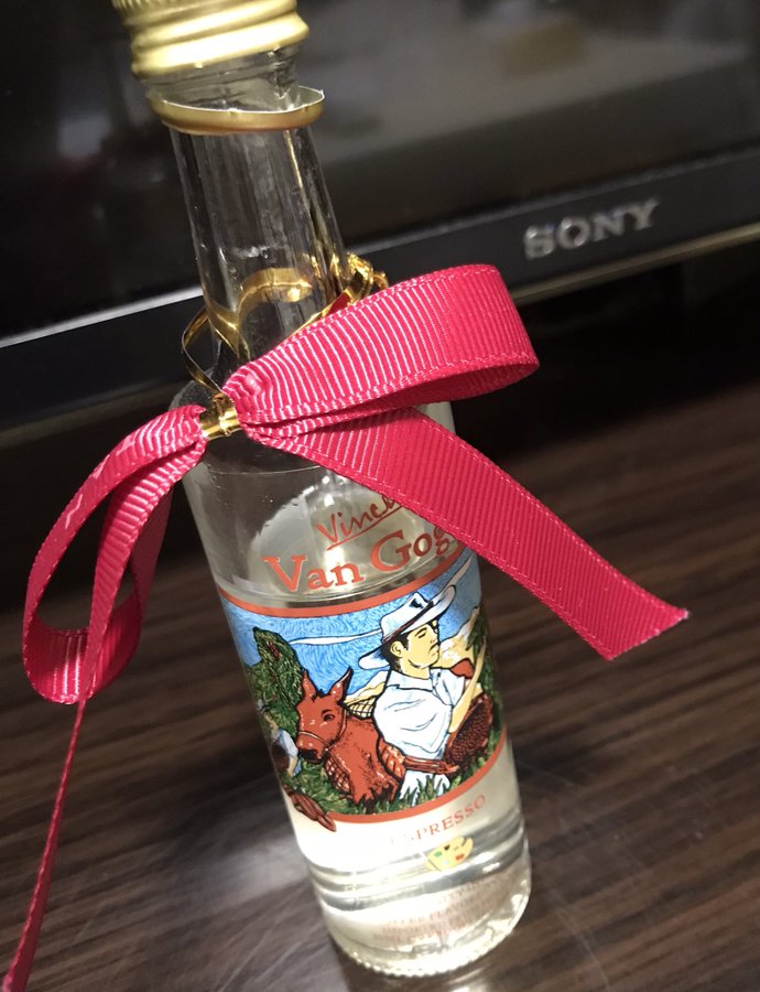 レビュー ヴァンゴーウォッカエスプレッソの味は おすすめの飲み方はミルク割り 公式の作り方もご紹介 ティーイーアイグローバル株式会社