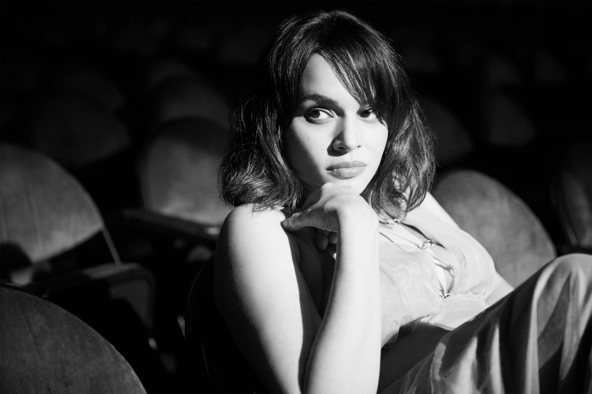 A very happy 42nd birthday to the talented Norah Jones, born this day in 1979.  
