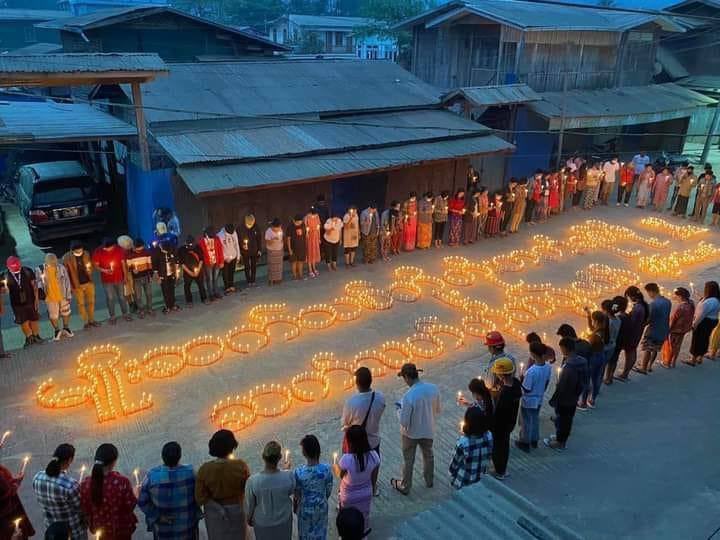 AyeAyesann's tweet photo. Junta can cut off our internet but not our spirit for Democracy ! This is the beautiful night strike held in Phakant , Kachin state tonight.
 #forceavote
 #MilkTeaAlliance https://t.co/o66IisVzrU