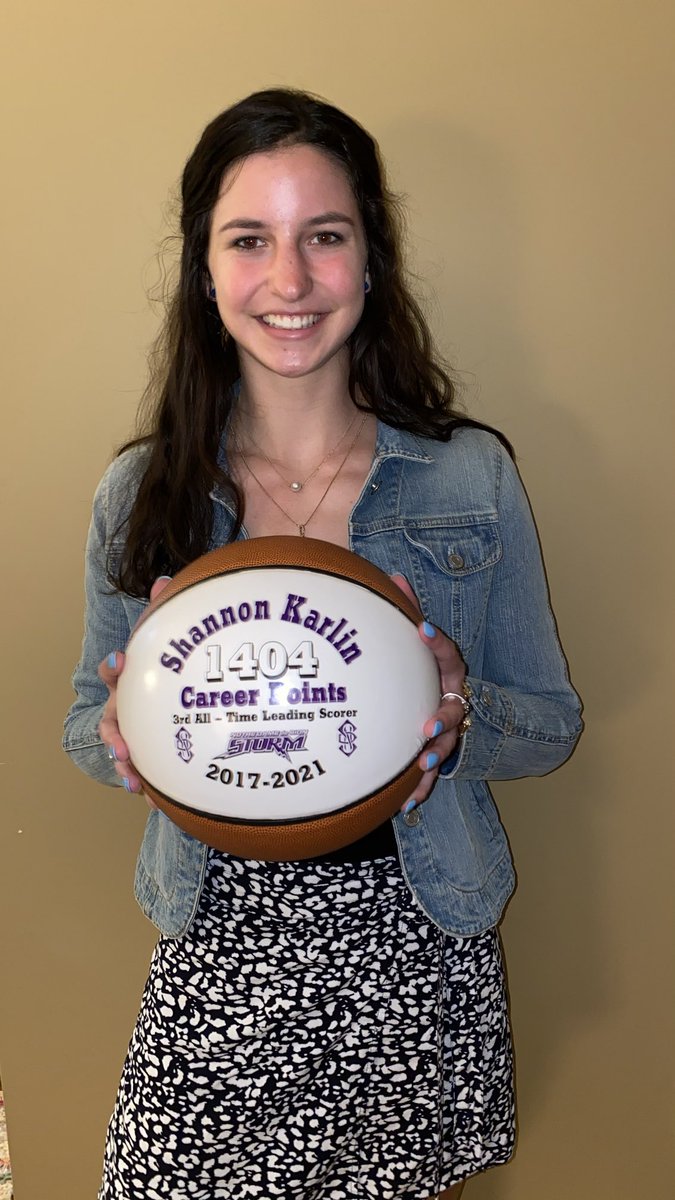 What an outstanding career for a wonderful young lady.  ⁦<a href="/SGKarlin_/">Shannon Karlin</a>⁩ finished her career with 1404 total points. This puts her in 3rd place all time at Notre Dame de Sion. What a career accomplishment!⁦<a href="/SionKC_HS/">Notre Dame de Sion High School</a>⁩ ⁦<a href="/CalPolyWBB/">Cal Poly WBB</a>⁩ ⁦⁦@MVEclipseBball⁩