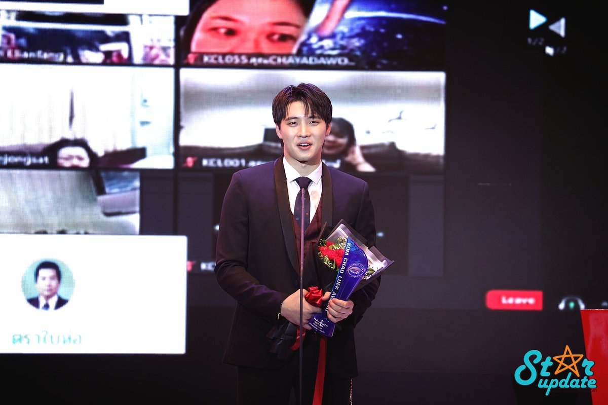 webstarupdate's tweet photo. ขอแสดงความยินดีกับ #มีนพีรวิชญ์ กับรางวัลนักแสดงสมทบชายยอดเยี่ยม ประเภทภาพยนตร์ไทย จาก วอน(เธอ) ในงาน #คมชัดลึกอวอร์ดครั้งที่17 #MeanPhiravich #starupdate https://t.co/bz0FyqU7W1