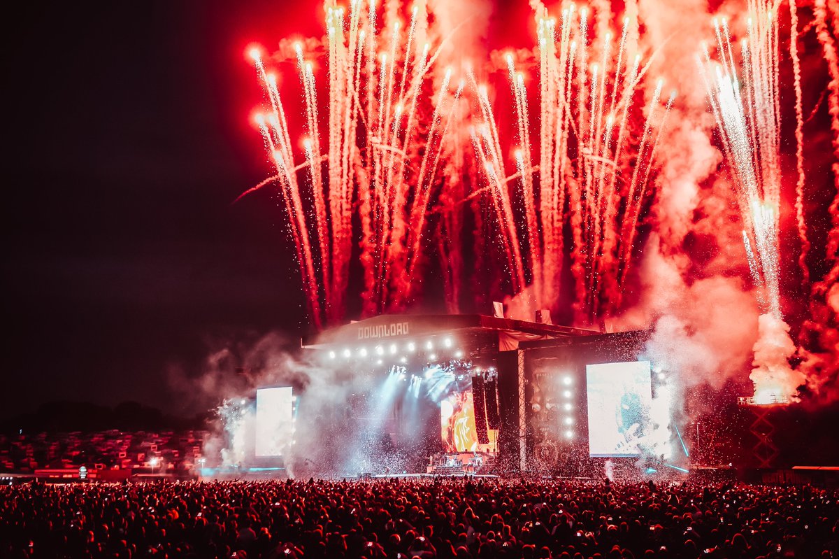 DownloadFest's tweet image. We can’t wait to be back on the hallowed ground once again, doing what we do best! 🤘 #WeCreateExperiences