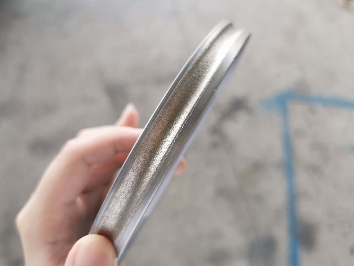 stella65132535's tweet image. #diamondgrindingwheel #glassprocessingtools #resingrindingwheel #polishingwheel #LEDmirror
Have a rich variety of glass edging tools