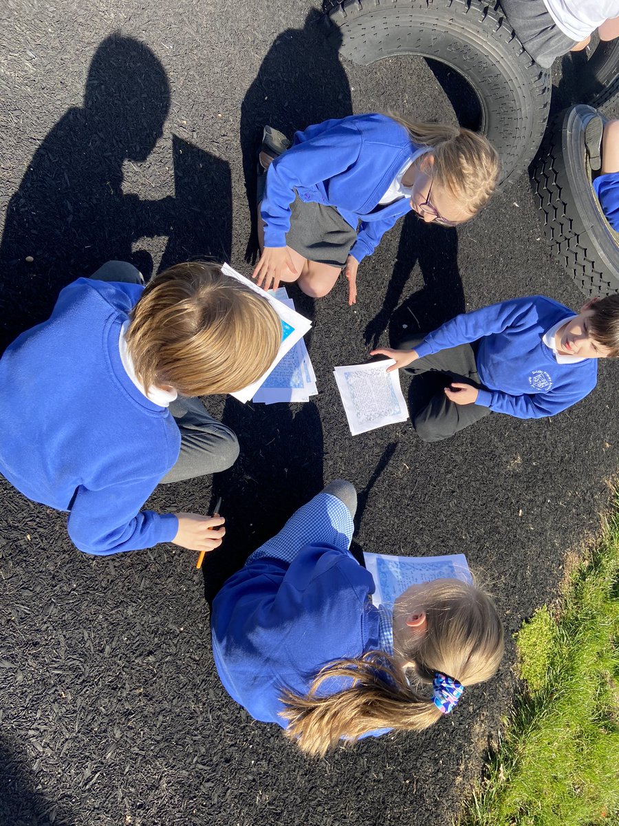 MissCampling's tweet photo. Year 5 are making the most of the sun and sharing our Frozen Kingdom narratives. @SpilsbyPrimary @InfinityAcad @Cornerstonesedu #FrozenKingdoms https://t.co/BAQ7e4kvzV