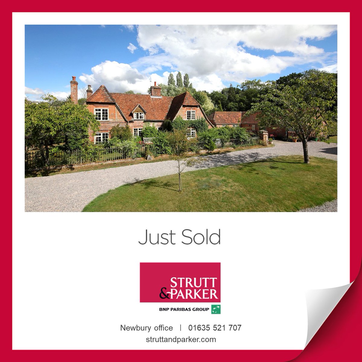 Struttsnewbury's tweet photo. A beautiful listed period house in a wonderful setting with a delightful garden and a tennis court in a very accessible location #JUSTSOLD @Struttsnewbury https://t.co/rxzBdnUtMu