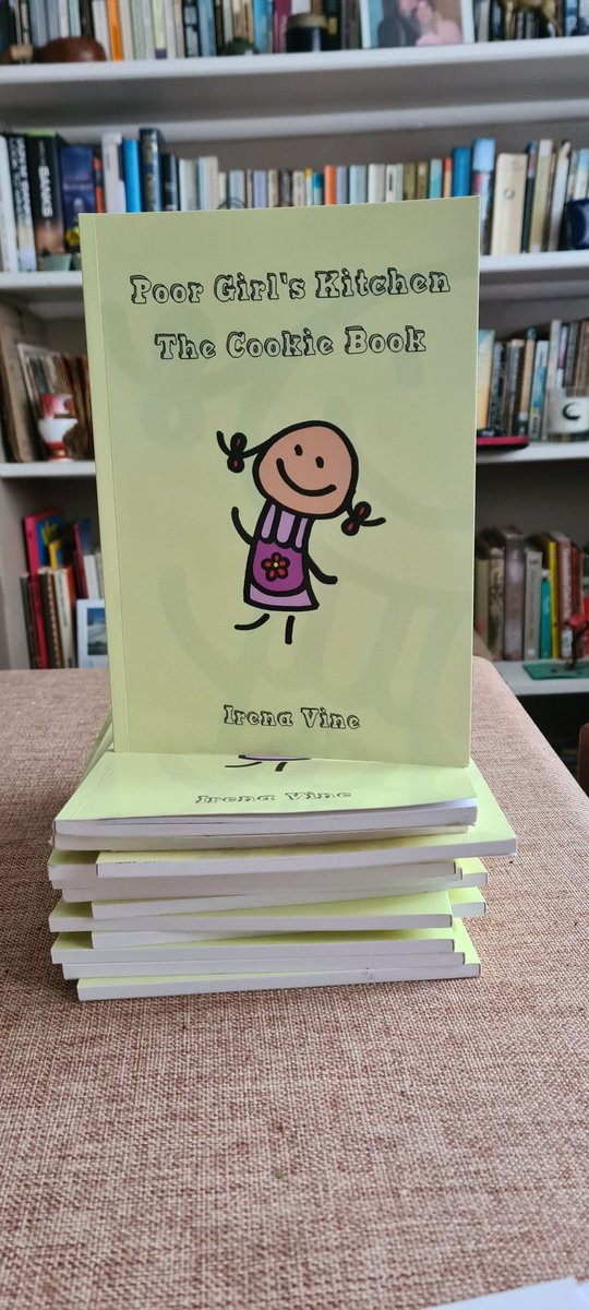 IrenaB's tweet photo. 11.53 with postage 
#Poorgirlskitchen #IrenaVine #cookbooks #baking #cookies https://t.co/TNWRZP1g4M