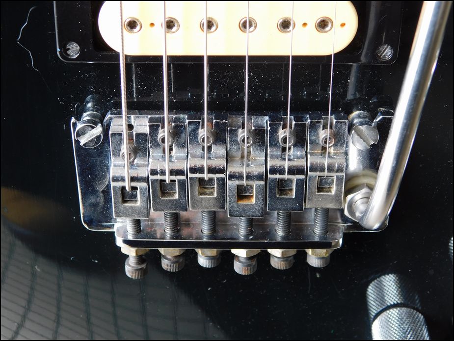Floyd Rose フロイドローズ FRT-3」コピーモデル（ノンファイン