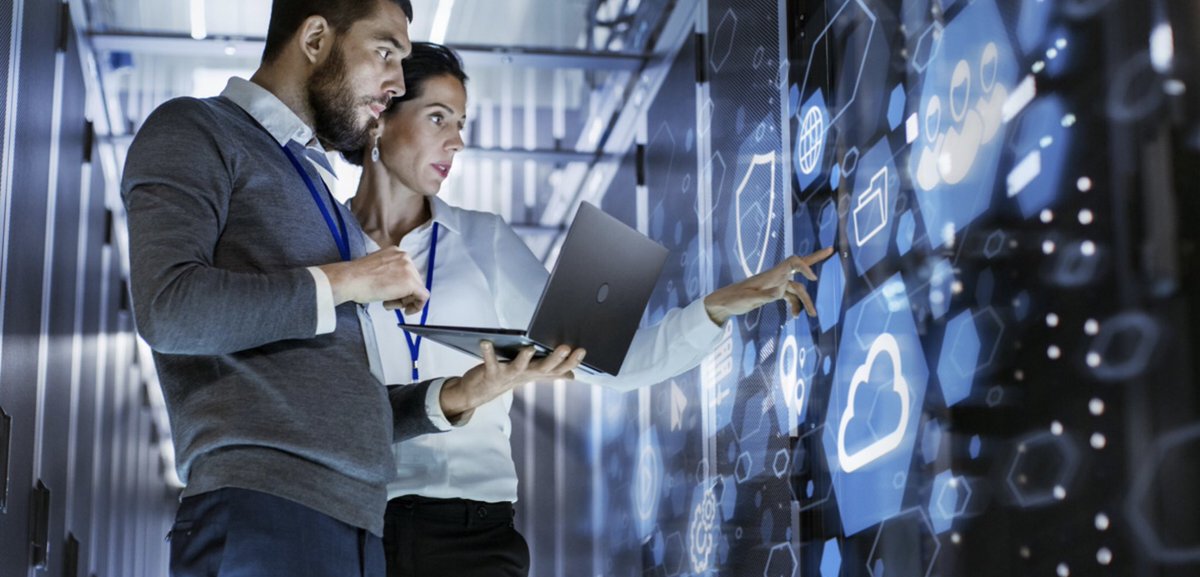 oXya_Global's tweet photo. @oXya_Hitachi, transforme sa nouvelle architecture cloud avec @HPE pour apporter à ses clients des services managés toujours plus performants, disponibles et sécurisés pour leurs applications critiques. #HPESuperdomeFlex . En savoir plus : https://t.co/kFcfgfkgRP https://t.co/caHkR9XX3L
