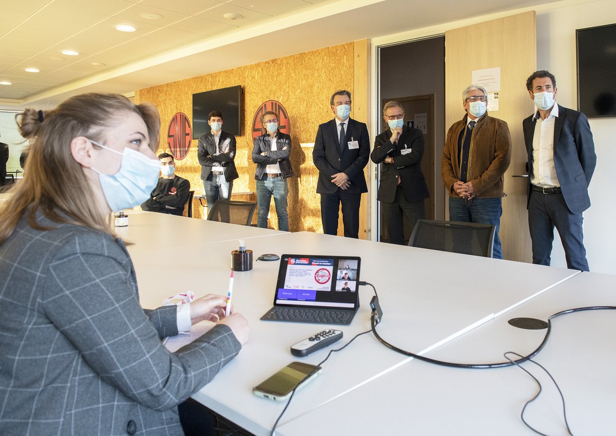 Semaine de la Prévention
Visite d'<a href="/OSalleron/">Olivier Salleron</a> et <a href="/PDuphil/">Paul Duphil</a> de l'@preventionbtp  au sein de l'entreprise SNIE pour participer à un webinaire et sensibiliser sur la sécurité et prévention sur chantiers.

@ameli_actu #SDLP2021 #electricite #securite #prevention #SIST