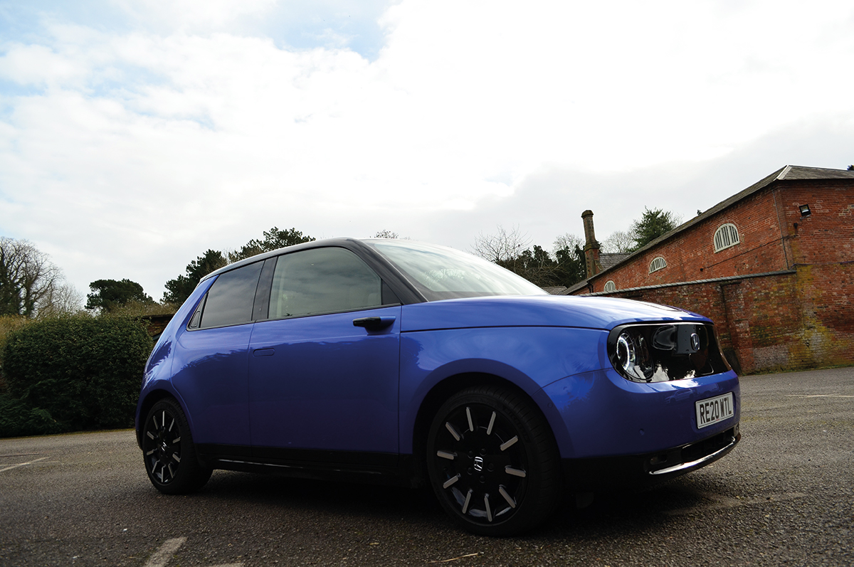 CovAutoJ's tweet photo. Driving the new @Honda_UK E electric car – read @sarahshorterPR’s review in the  new @CovAutoJ magazine. 

https://t.co/G3ow5ZhCmm 

#covautomag #honda #hondae #hondaereview #EVs https://t.co/ZqPtLw9Ol3
