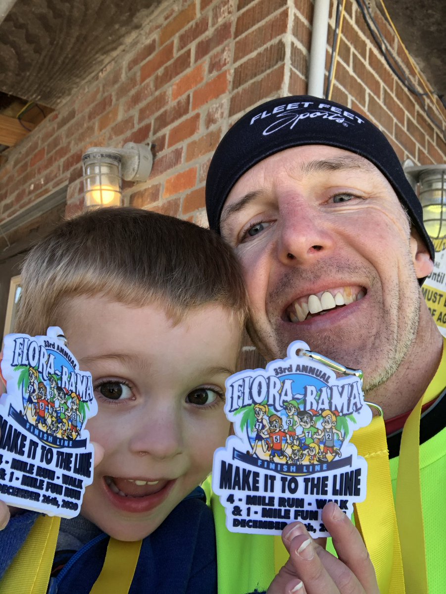 DSeider22's tweet photo. Happy Birthday @Seid14! Tucker and I love you very much! You are the best husband, dad, and teacher I know. https://t.co/0GpV1tp7cn