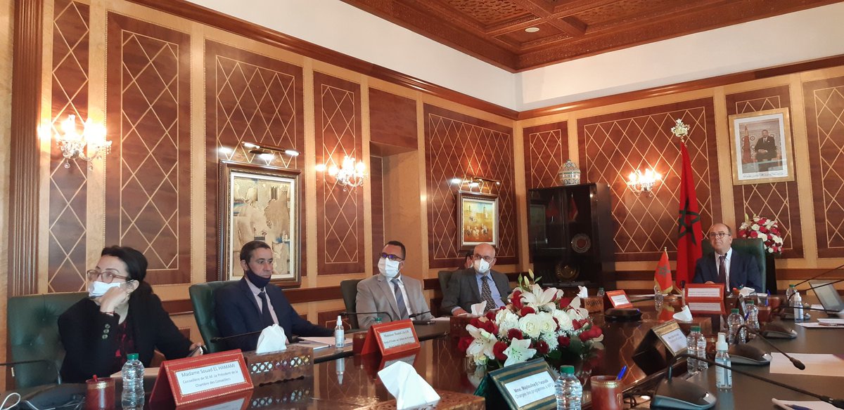 WFD_Morocco's tweet photo. Former Lord at UK's House of Lords, Baroness Frances D'Souza, and Deputy Head of Mission at @UKinMorocco, Johathan Evans, highlighting the productive cooperation between Morocco and UK governments through WFD's partnership with the Parliament. 🇲🇦🇬🇧

#10yearsofpartnership 🎉 https://t.co/MSVhA6pp8X