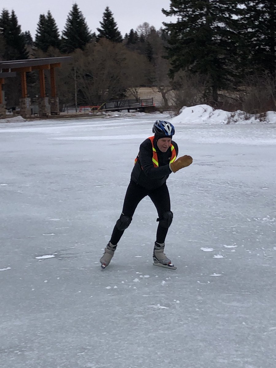 cwlangenberg's tweet photo. Skating March 29 #Hawrelak https://t.co/gZoe2R3dsY