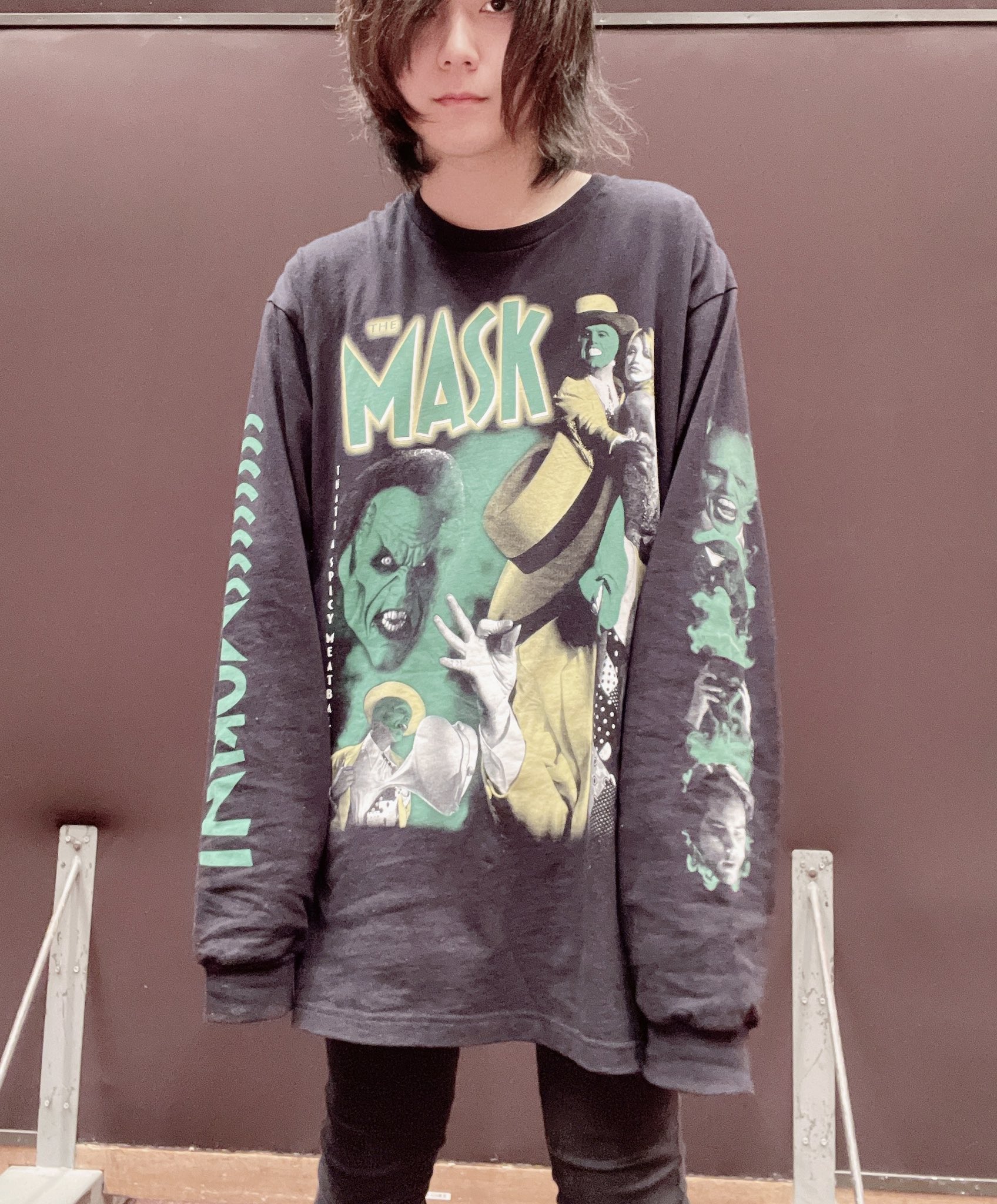 SiM tシャツ こやまたくや SiMの公式Tシャツのデザインの依頼をいただきました。これでOKが