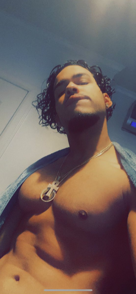 Goodmorning babies have an awesome day:)