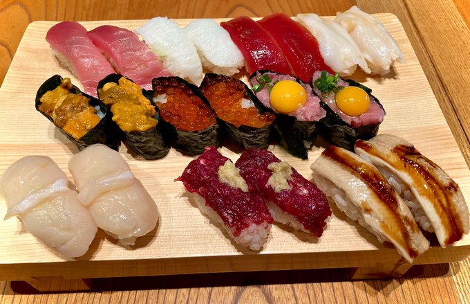 寿司 高画質 のtwitterイラスト検索結果