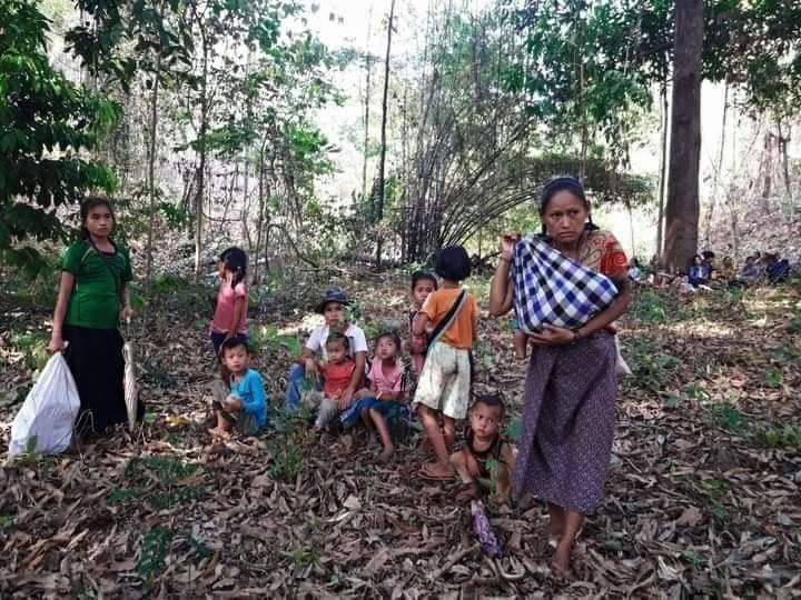 Myanmar is now a failed state.See these brutal crimes committing by the military junta using air strikes in Karen State, Myanmar today.And the world is still watching? I'm repeating UN is still worrying? At least you can declare no fly zone.
#WhatsHappeninglnMyanmar 
#SaveMyanmar